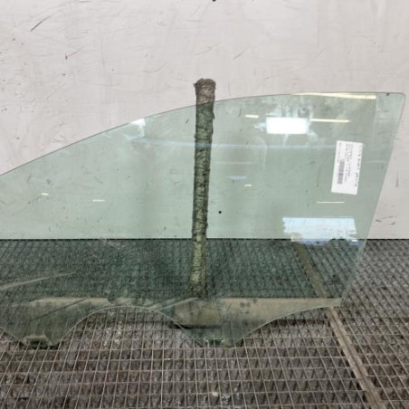 Vitre avant gauche VOLKSWAGEN POLO 5 Photo n°1