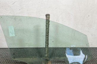 Vitre avant gauche VOLKSWAGEN POLO 5