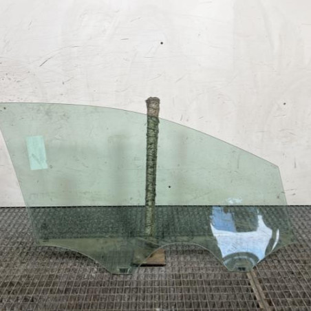 Vitre avant gauche VOLKSWAGEN POLO 5