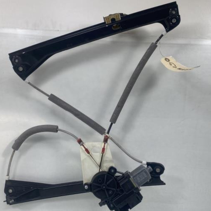 Leve vitre electrique avant gauche VOLKSWAGEN POLO 5 Photo n°2