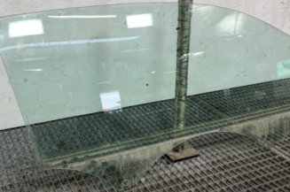 Vitre avant droit AUDI A1 1