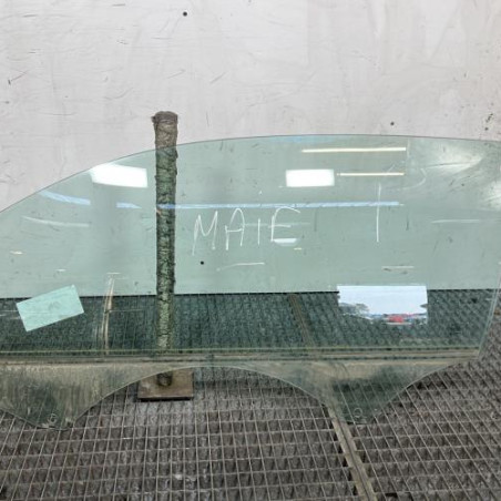 Vitre avant gauche AUDI A1 1 Photo n°1