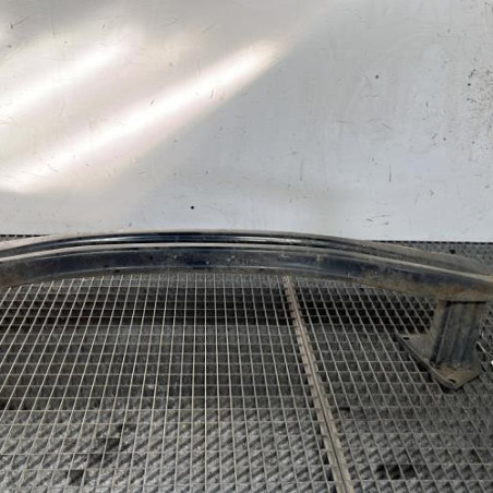 Renfort pare choc arriere (traverse) AUDI A1 1 Photo n°1