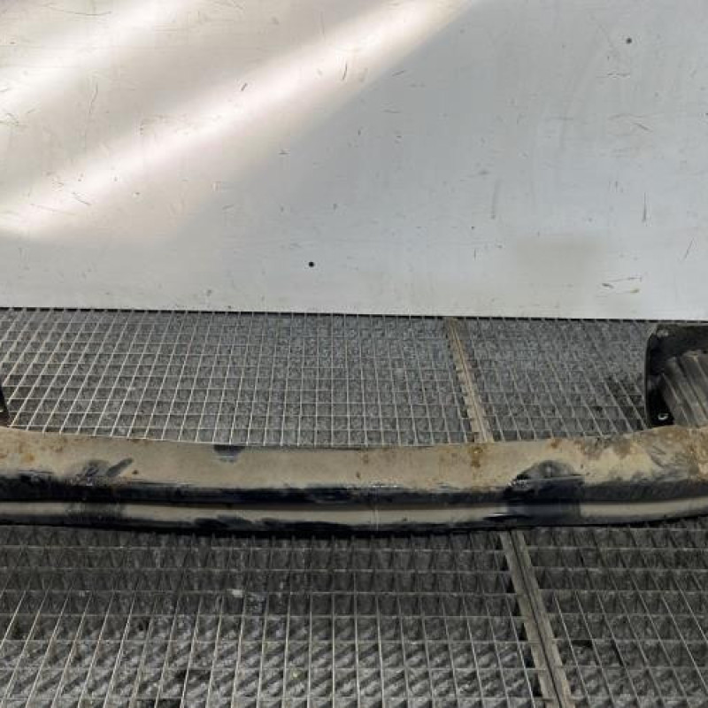 Renfort pare choc arriere (traverse) AUDI A1 1 Photo n°4