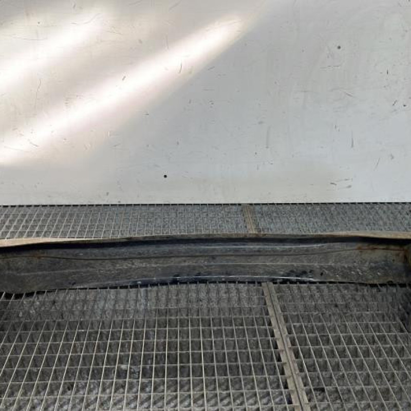 Renfort pare choc arriere (traverse) AUDI A1 1 Photo n°5