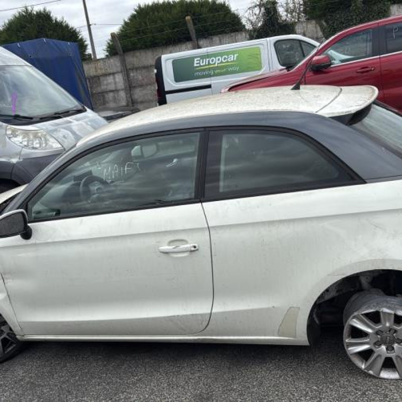 Renfort pare choc arriere (traverse) AUDI A1 1 Photo n°13