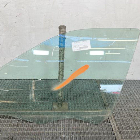 Vitre avant gauche CITROEN XSARA Photo n°1