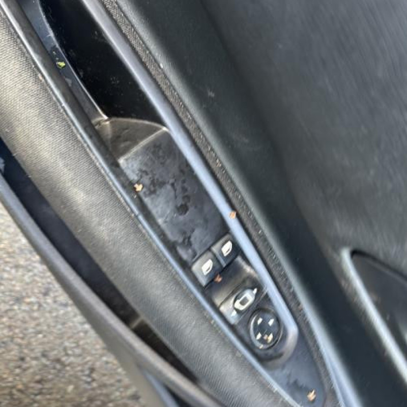 Capot CITROEN C4 1 Photo n°16