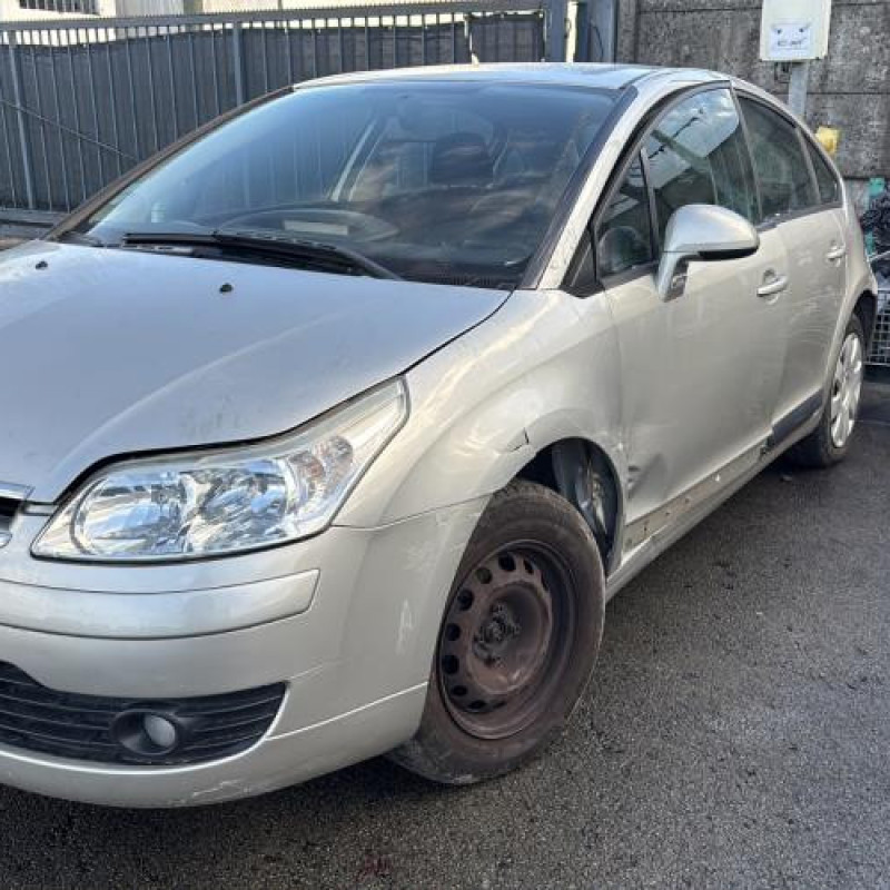 Pare choc avant CITROEN C4 1 Photo n°7