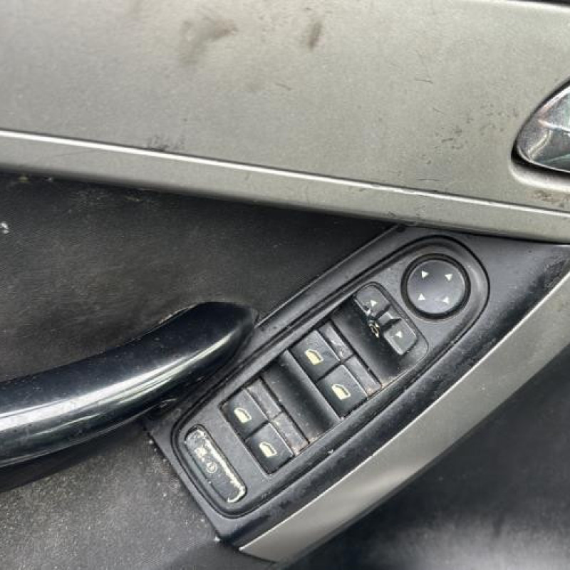 Aile avant gauche CITROEN C4 PICASSO 1 Photo n°15