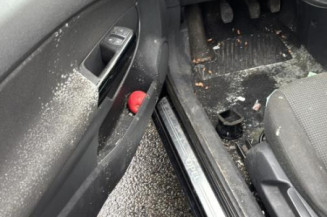 Optique avant principal droit (feux)(phare) OPEL CORSA D