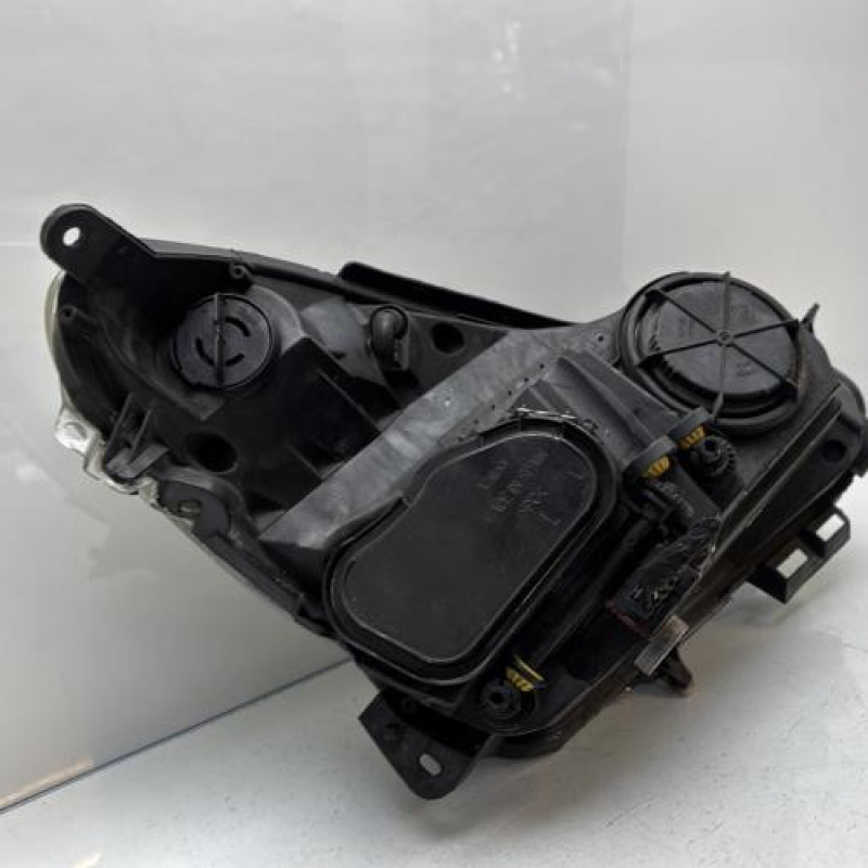 Optique avant principal gauche (feux)(phare) OPEL CORSA D Photo n°8