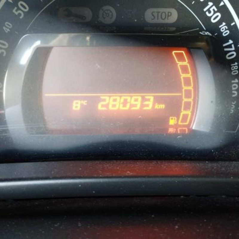 Moteur RENAULT TWINGO 3 Photo n°19