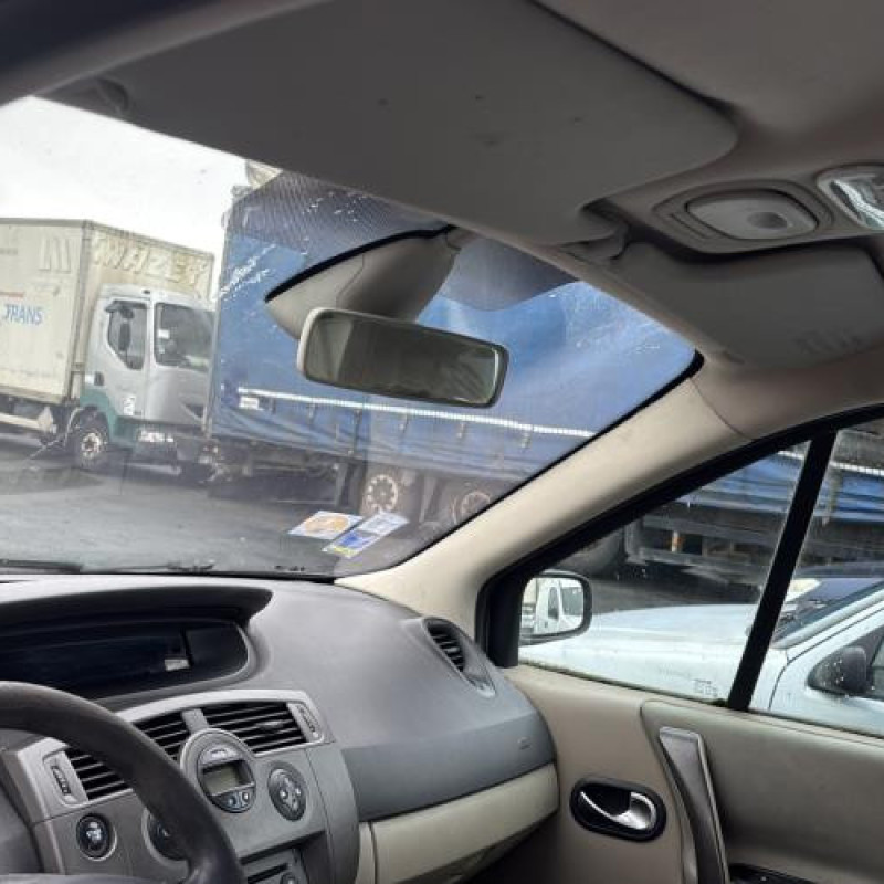 Aile avant droit RENAULT GRAND SCENIC 2 Photo n°18