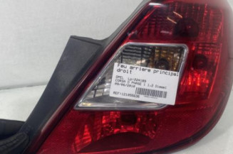 Feu arriere principal droit (feux) OPEL CORSA D Photo n°1