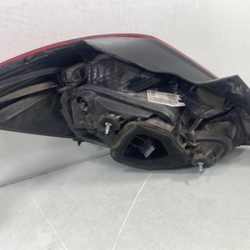 Feu arriere principal droit (feux) OPEL CORSA D Photo n°3