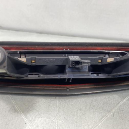 Feu arriere stop central OPEL CORSA D