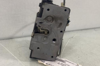 Serrure arriere gauche OPEL CORSA D Photo n°1