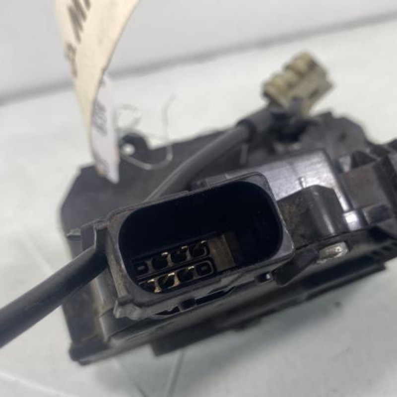 Serrure avant gauche OPEL CORSA D Photo n°4