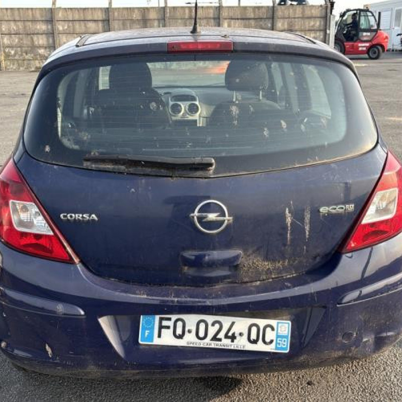 Serrure avant gauche OPEL CORSA D Photo n°10