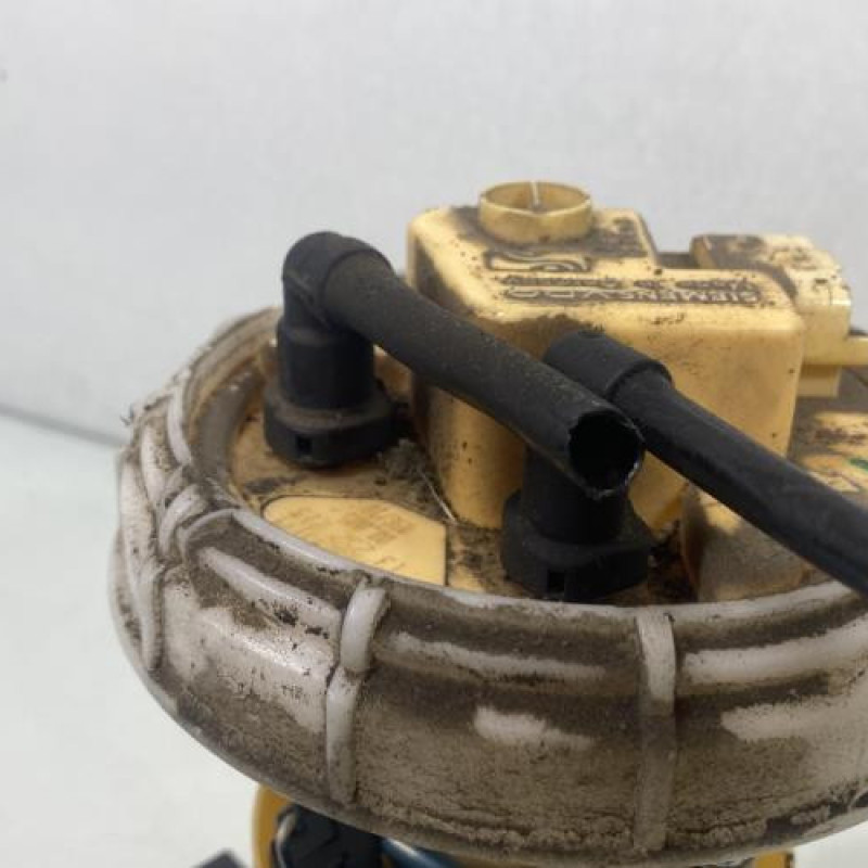 Pompe à carburant OPEL CORSA D Photo n°3