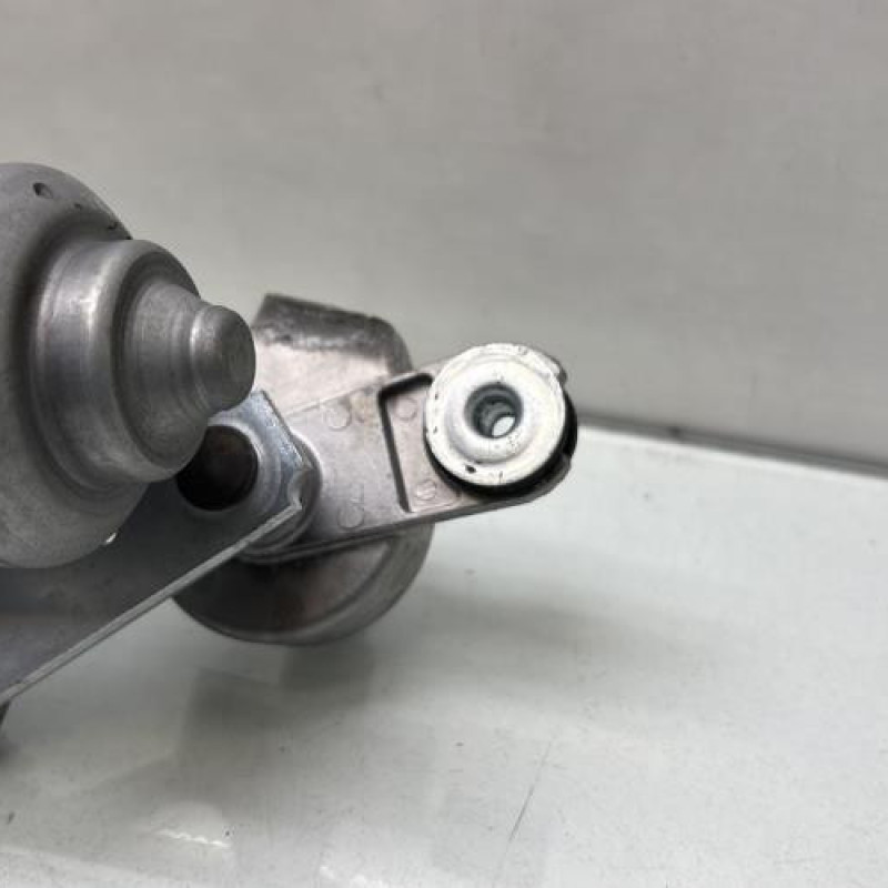 Moteur essuie glace avant KIA STONIC Photo n°6