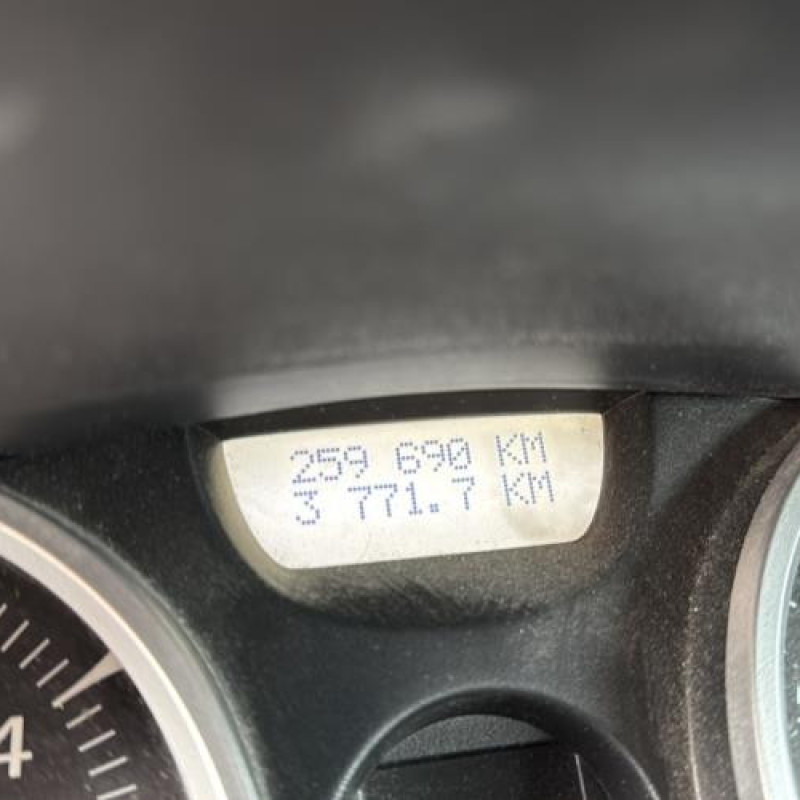 Moteur RENAULT MEGANE 2 Photo n°20