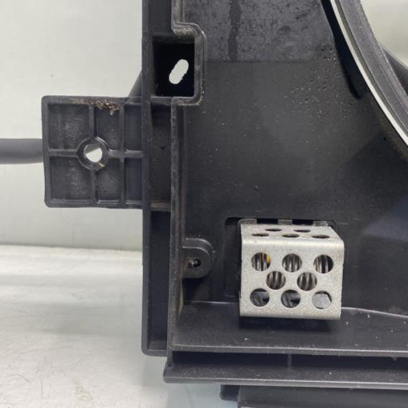 Moto ventilateur radiateur CITROEN C4 GRAND PICASSO 2 Photo n°3