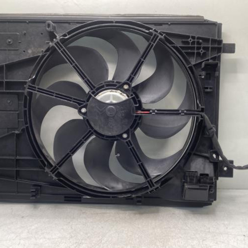 Moto ventilateur radiateur CITROEN C4 GRAND PICASSO 2 Photo n°5