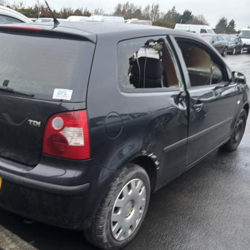 Pare choc avant VOLKSWAGEN POLO 4 Photo n°10