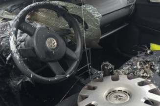 Pare choc avant VOLKSWAGEN POLO 4