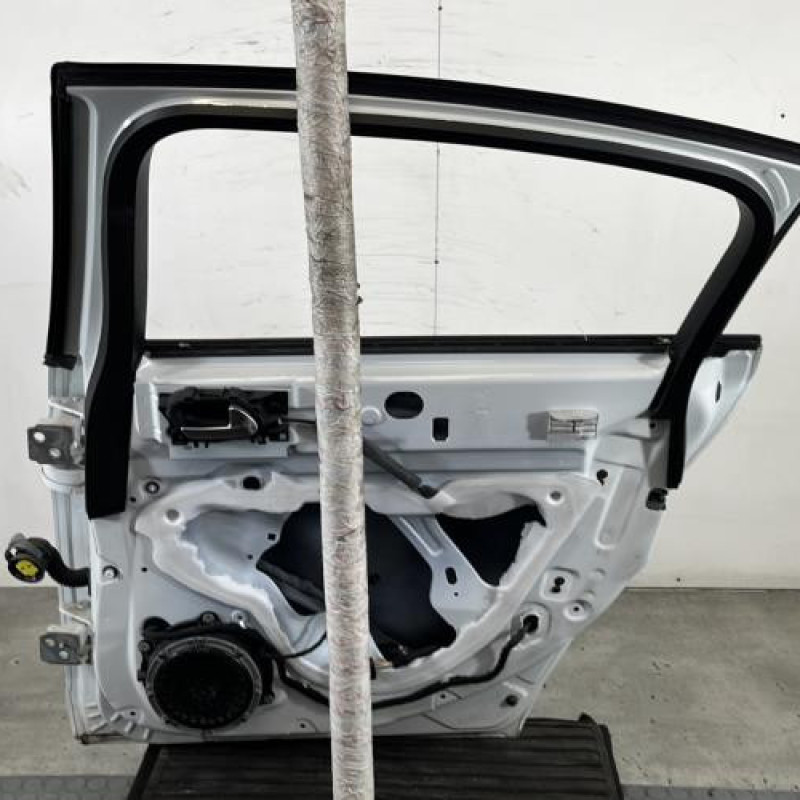 Porte arriere droit CITROEN C5 2 Photo n°6