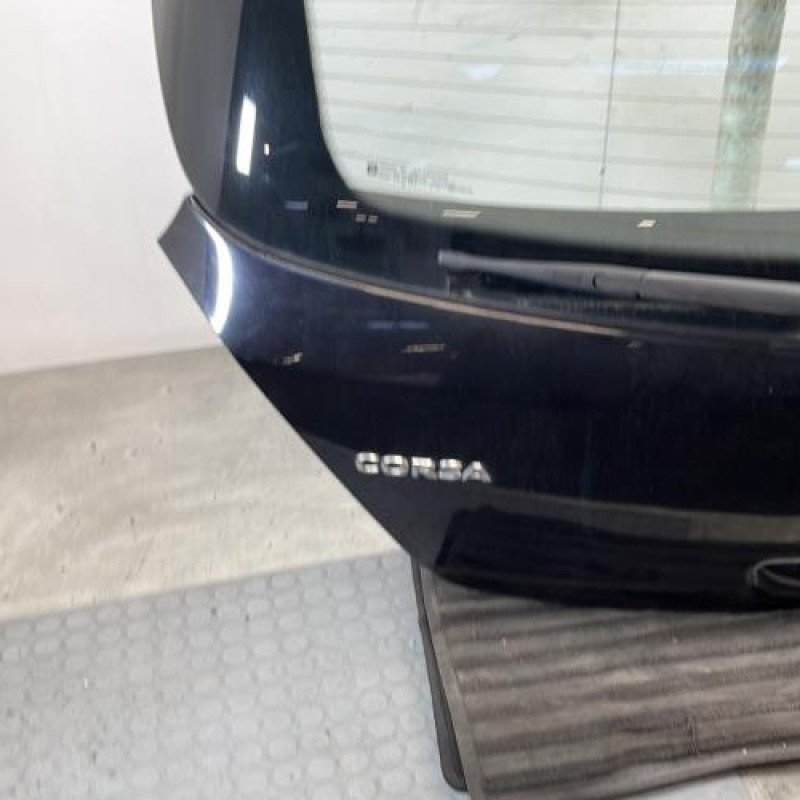 Malle/Hayon arriere OPEL CORSA D Photo n°5