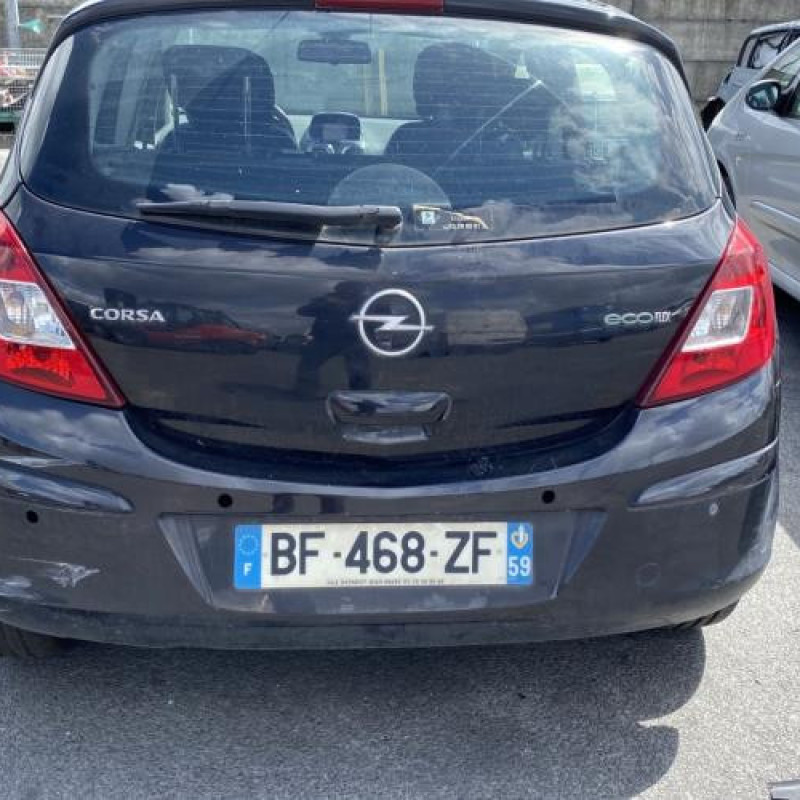 Malle/Hayon arriere OPEL CORSA D Photo n°11
