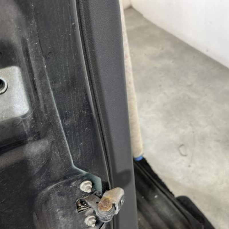 Porte arriere droit OPEL CORSA D Photo n°4