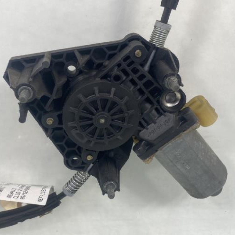 Leve vitre electrique avant gauche RENAULT CLIO 2 Photo n°2