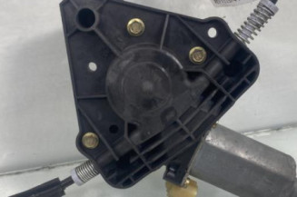 Leve vitre electrique avant gauche RENAULT CLIO 2