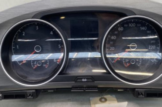 Compteur VOLKSWAGEN GOLF 7 Photo n°1