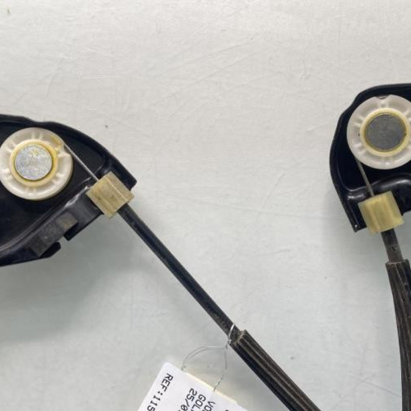 Leve vitre electrique avant gauche VOLKSWAGEN GOLF 7 Photo n°2