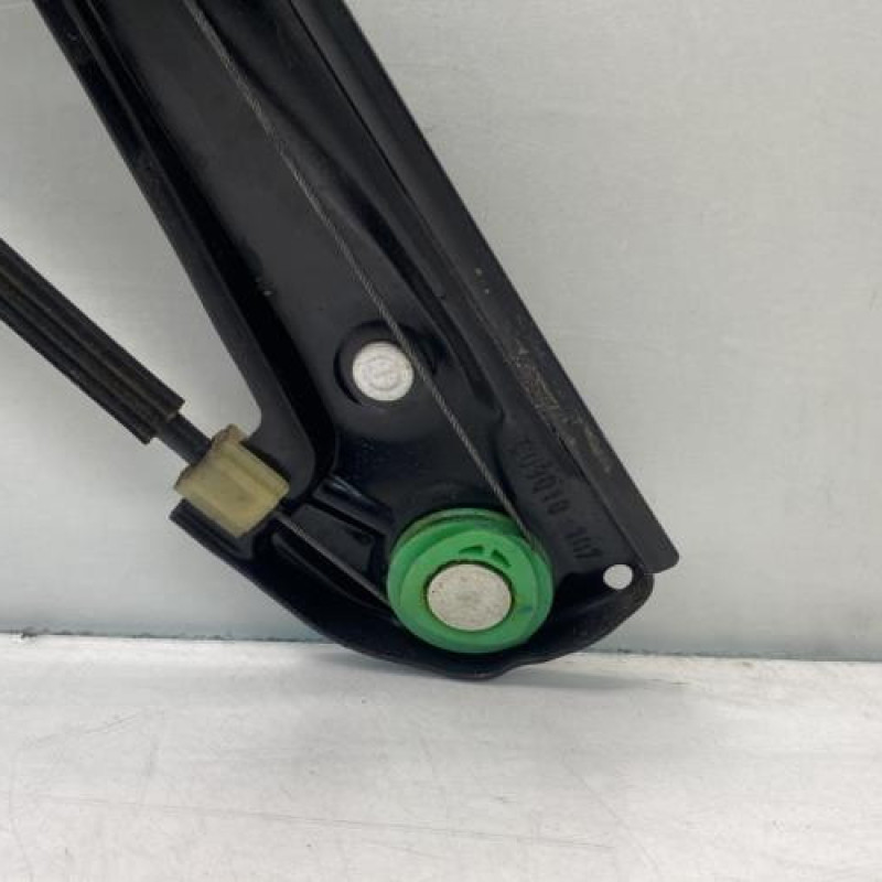 Leve vitre electrique avant gauche VOLKSWAGEN GOLF 7 Photo n°4