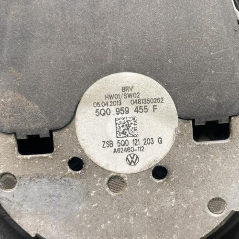 Moto ventilateur radiateur VOLKSWAGEN GOLF 7 Photo n°5