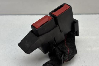 Attache ceinture arriere droit RENAULT CLIO 3 Photo n°1