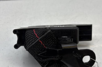 Attache ceinture arriere droit RENAULT CLIO 3
