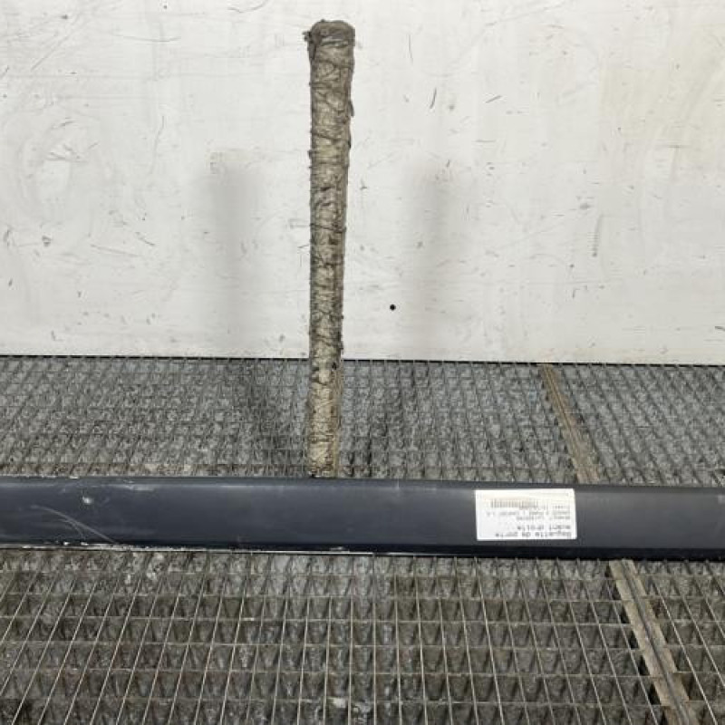 Baguette de porte avant droite RENAULT KANGOO 2 Photo n°1