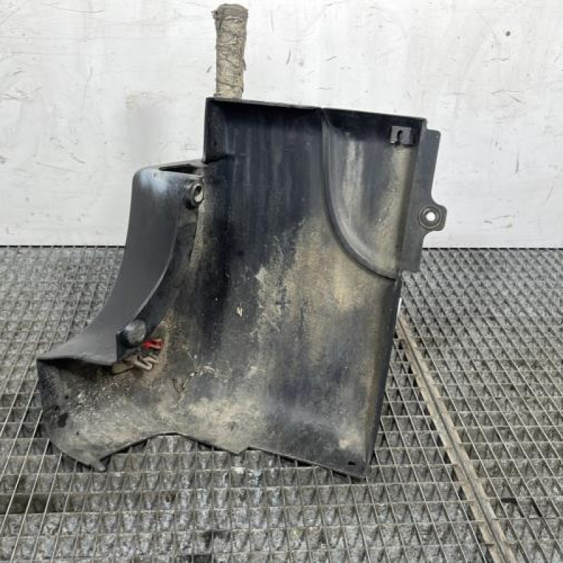 Crosse arriere gauche RENAULT MASTER 3 Photo n°4