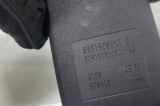 Attache ceinture arriere gauche CITROEN BERLINGO 2