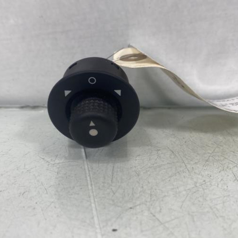 Commande retroviseurs CITROEN BERLINGO 2 Photo n°1