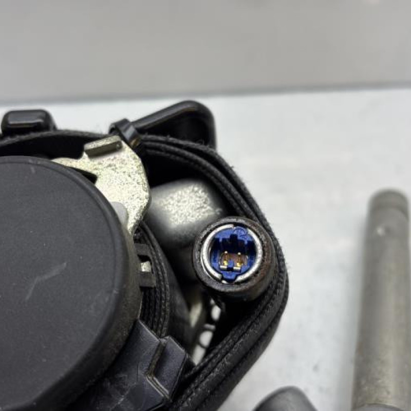 Pretensionneur de ceinture avant gauche CITROEN C3 PICASSO Photo n°2
