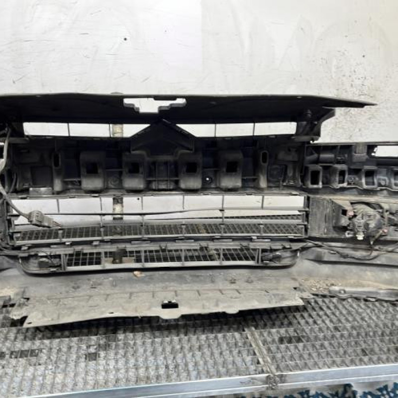 Pare choc avant CITROEN C5 1 Photo n°5