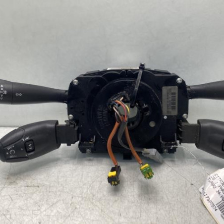 Com (Bloc Contacteur Tournant+Commodo Essuie Glace+Commodo Phare) CITROEN C5 1 Photo n°1